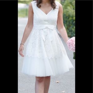 Kate Spade Madison Ave White Lace Dress. Sz 6